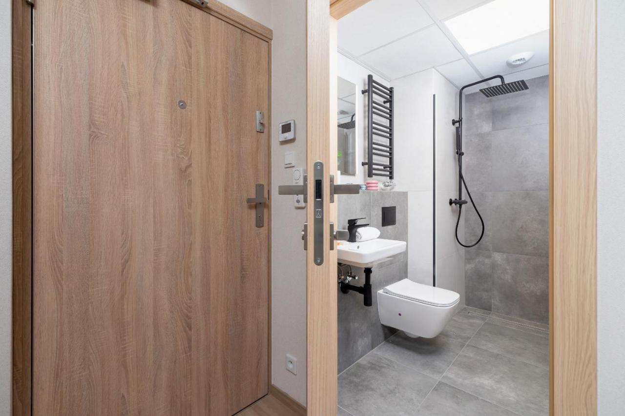 Srodmiescie Katowa Air-Conditioned Studio Krakow By Noclegi Renters Exteriör bild